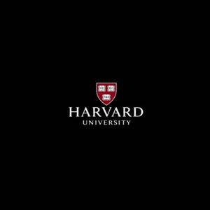 Brasão da Harvard onde o Dr. Marcelo Borille realizou educação continuada em odontologia
